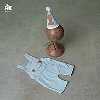 Milestone Romper - 9-12 M