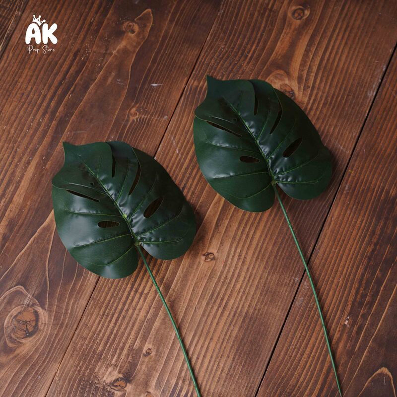 Monstera Leaf - Set of 2