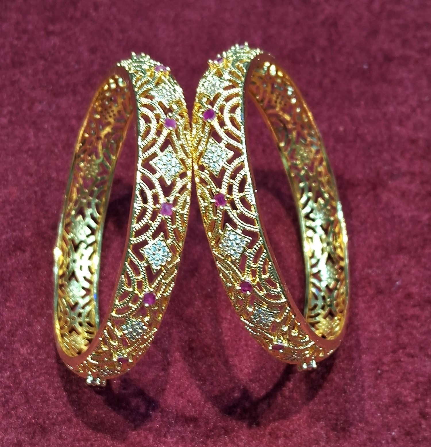 BANGLES GP