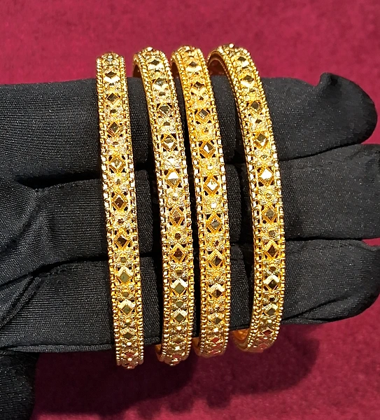 BANGLES GP-2.4