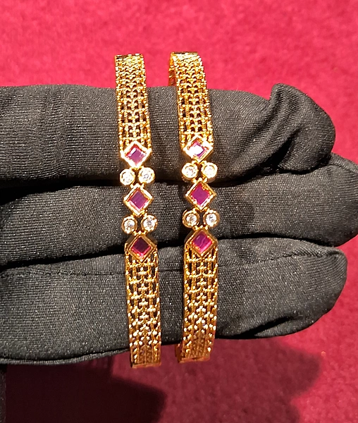 BANGLES GP-2.6