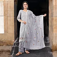 GREY SALWAR SUIT SET WITH FLORAL BORDER DESIGN