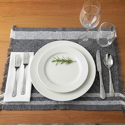 BLACK & WHITE MAT RUNNER SET
