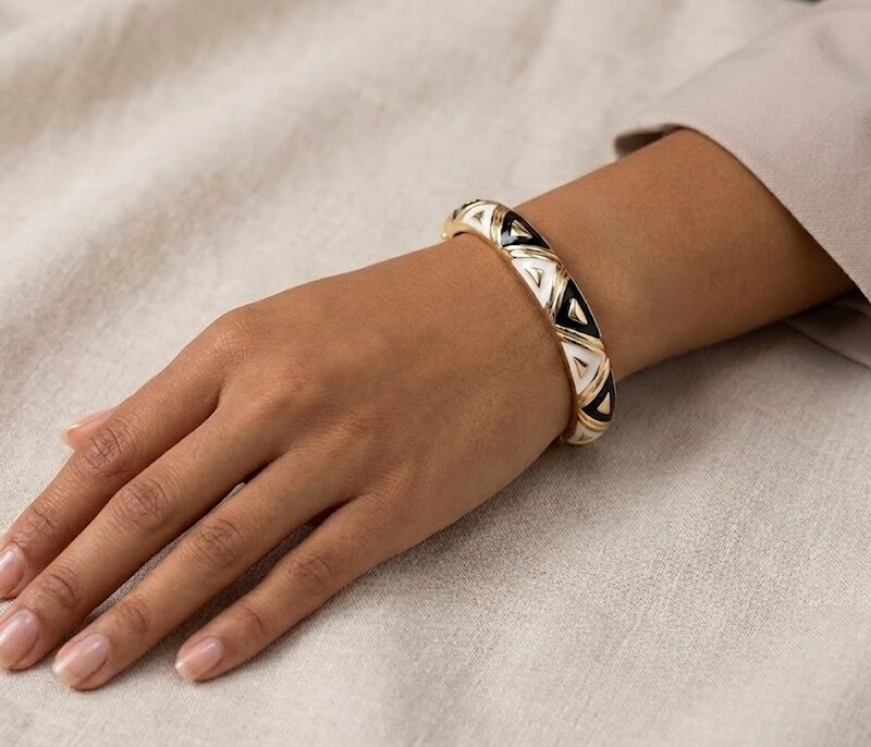 Florium™ Sleek Emanel Cuff Bracelet [BRENCF-03A]