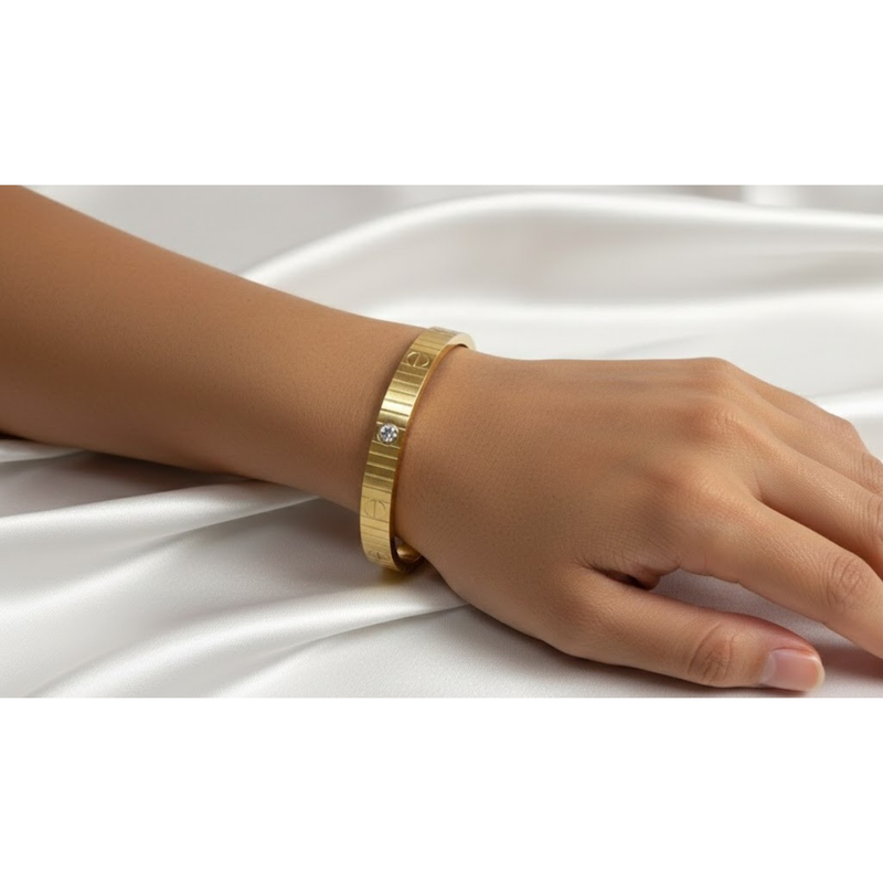 Florium™ : Sleek Cuff Bracelet   [BRSSCF-24]