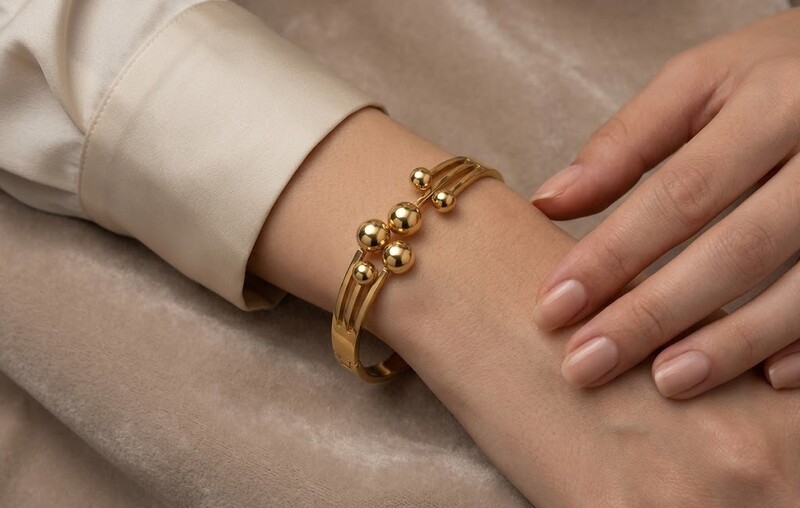 Florium™ Sleek Cuff Bracelet [BRSSCF-38]