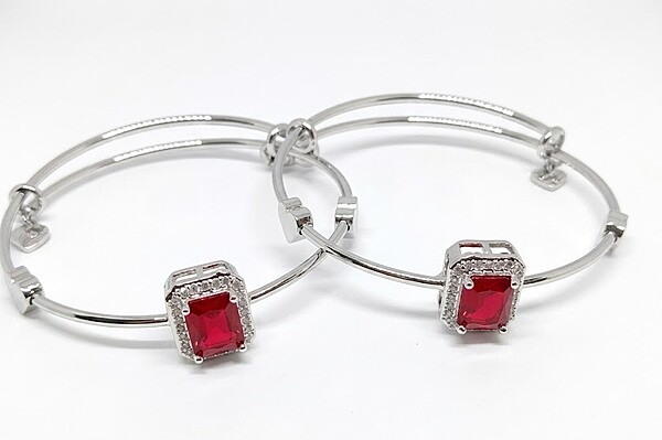 Florium™ Sleek Cuff Bracelet [BRSSCF-41B]
