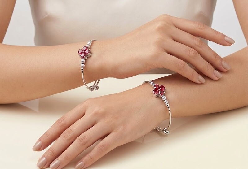 Florium™ Sleek Cuff Bracelet [BRSSCF-42B]