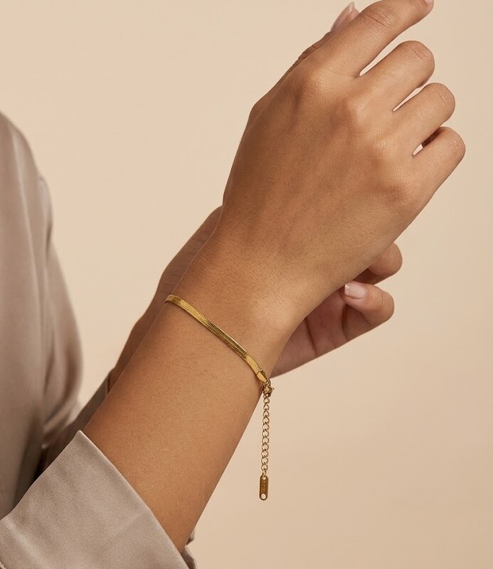 Florium™ Sleek Chain Bracelet [BRSSCN-06]