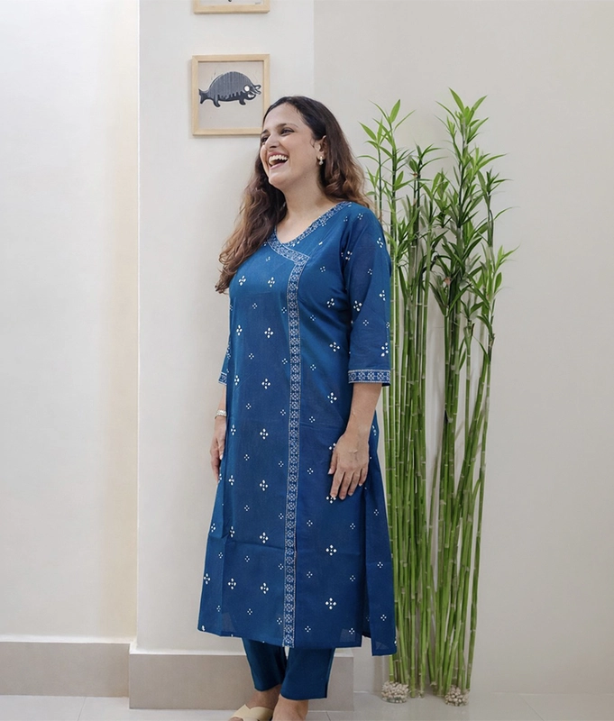 Bandh Pehlu Kurta Set - Blue