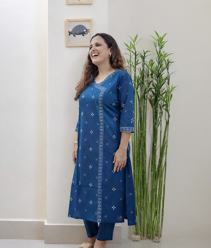 Bandh Pehlu Kurta Set - Blue