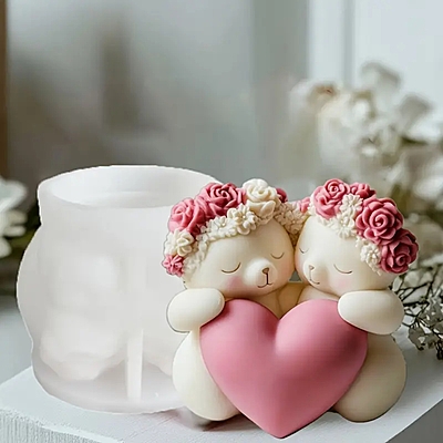 Bear Couple With Love Heart