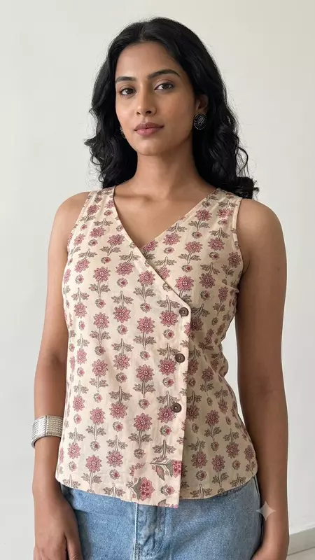 Naira Tops