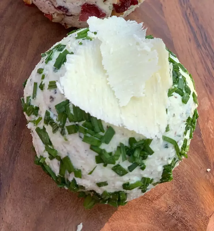 Parmesan & Truffle Cream Cheese - Happy & Gai