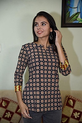 Block Printed Top-Black-4