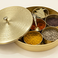 PITAL (BRASS) SPICE BOX PITAL (BRASS) SPICE BOX