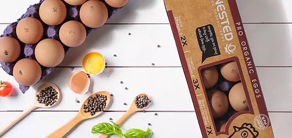 Certified Organic Brown Eggs 10 Pcs - Nested