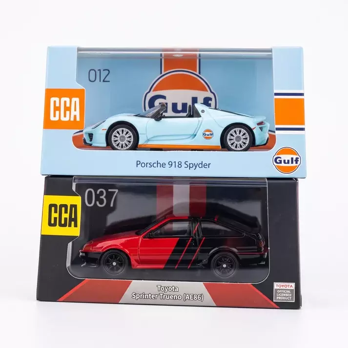 CCA Porsche 918 Spyder Gulf & Toyota AE86 Red Black | 1:64 Scale | Diecast Model Cars | Acrylic Display Case | Pack of 2