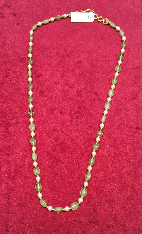 CHAIN CRYSTAL