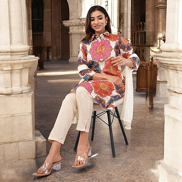 Women Cotton Salwar Suit Set, Multicolor Printed Kurta with White Dupatta