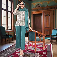 Women Multicolor Crepe Straight Above Knee Geometric Printed Salwar Suit Set