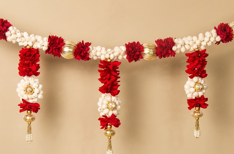 Maroon Mogra Toran
