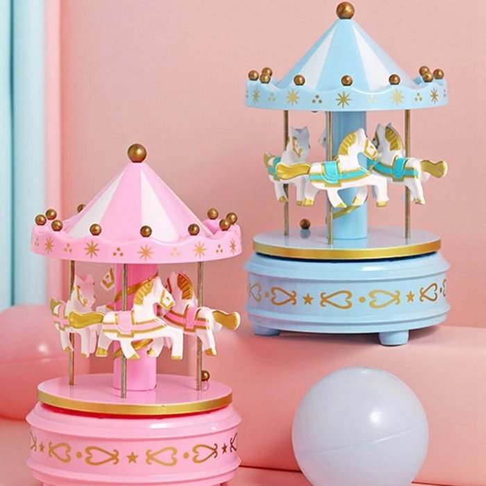 Cake Musical Carousel