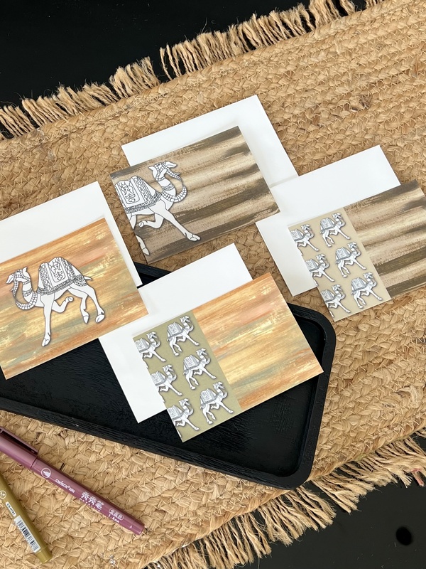 CAMEL PRINT FLAT CARDS
