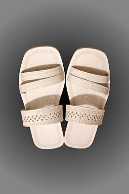 Yatrika Chamba Origins - Off-White Chappal