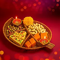 Leaf Platter Basket with Compartments