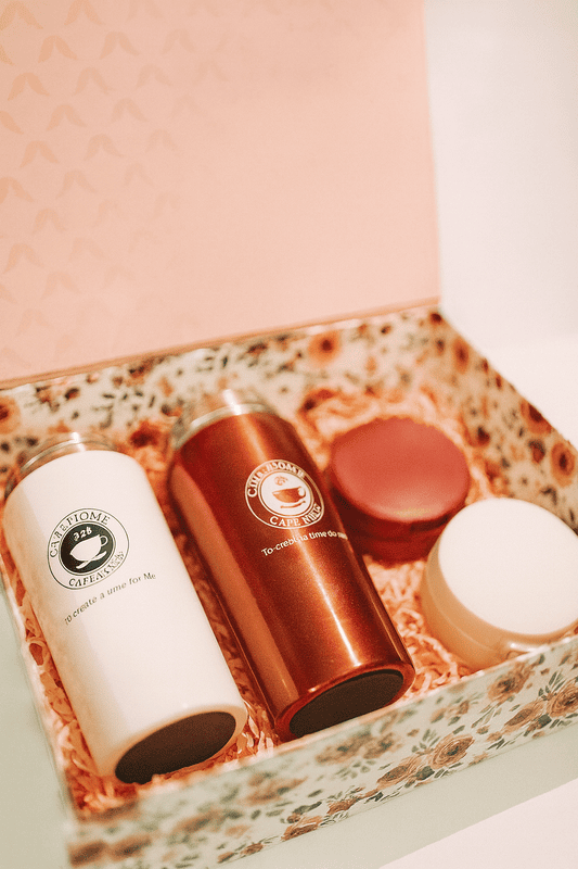 Luxury Double-Wall Vacuum Travel Mugs Gift Set – Red & Ivory (Set of 2)