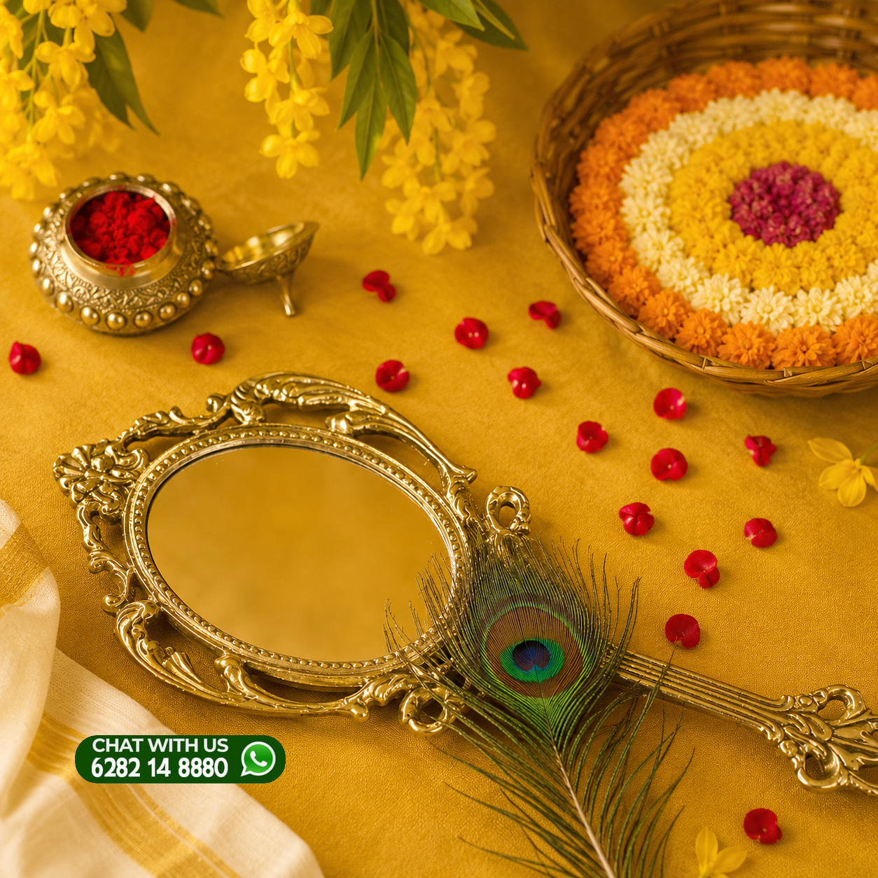 Hand Mirror-With-mayilpeeli