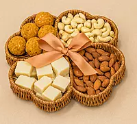 Flower Platter Basket with Compartments