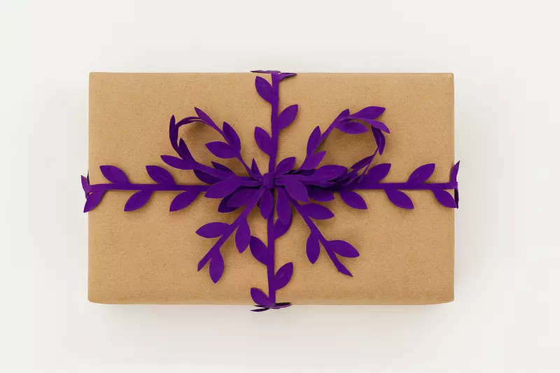 Leaf string - Purple