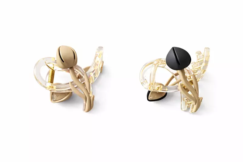 Tulip Flower Hair Claw Clip Set – Beige & Black
