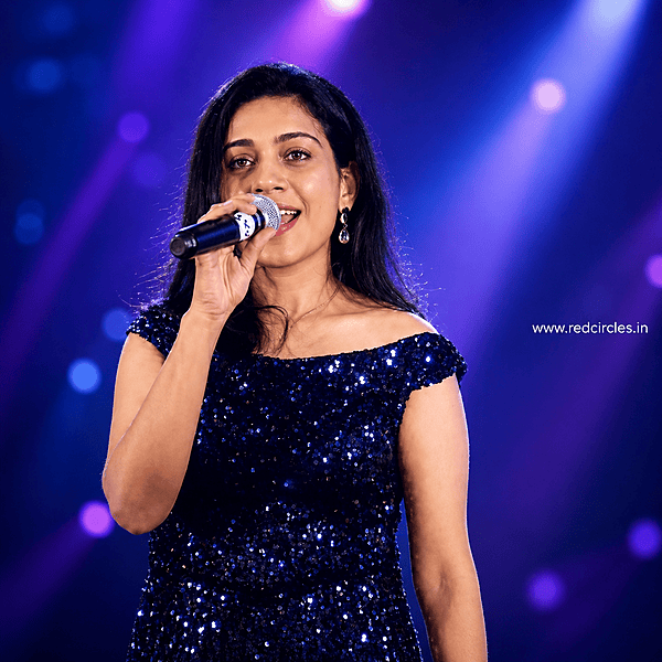 SINGER LAKSHMI PRADEEP LIVE PERFORMANCE IN VI AWARD FUNCTION