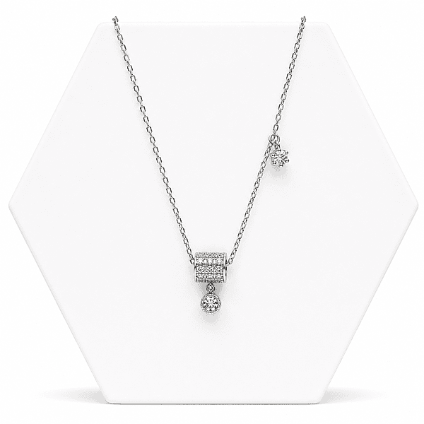 92.50 Silver Pendent with chain - 18