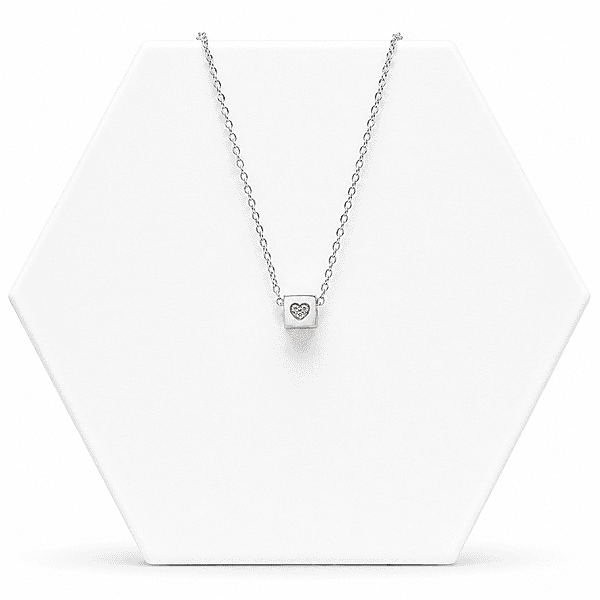 92.50 Silver cube pendent with heart with Chain - 18