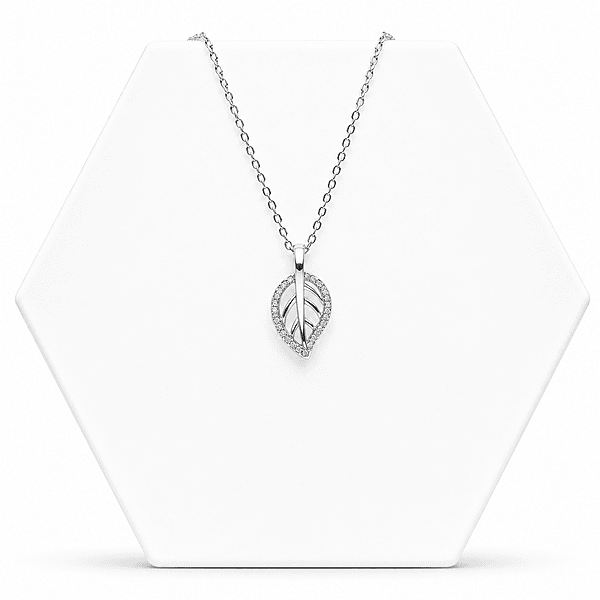 92.50 silver Leaf Pendent With Chain - 18
