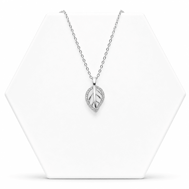 92.50 silver Leaf Pendent With Chain - 18