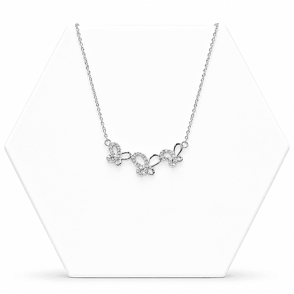 92.50 Butterfly Pendent with chain - 18
