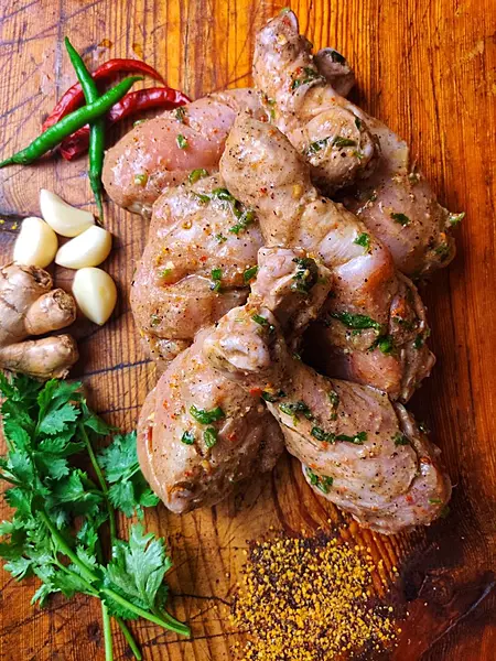 Marinated Chicken Drumsticks - Coriander & Green Chilli 500 Gms