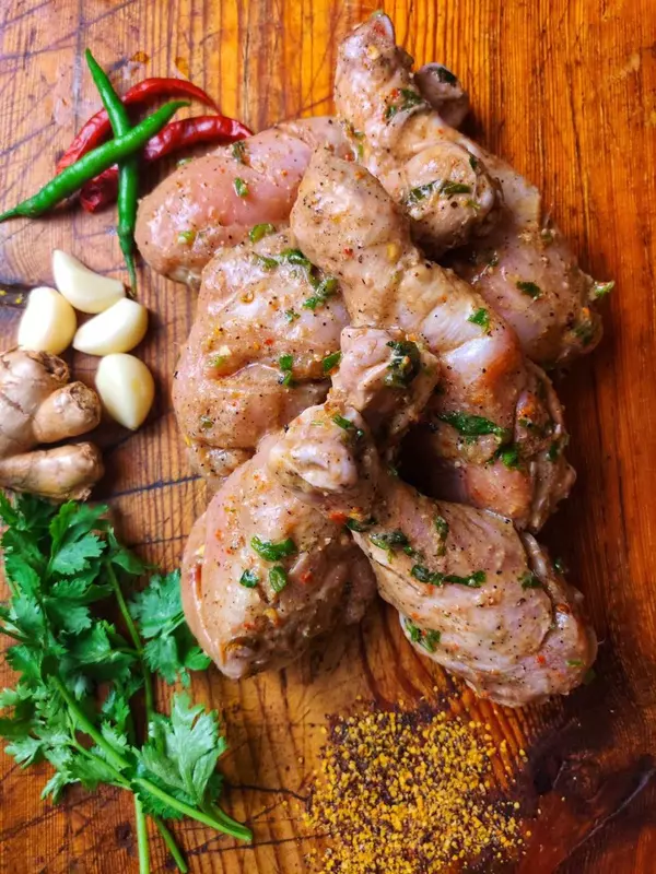 Marinated Chicken Drumsticks - Coriander & Green Chilli 500 Gms