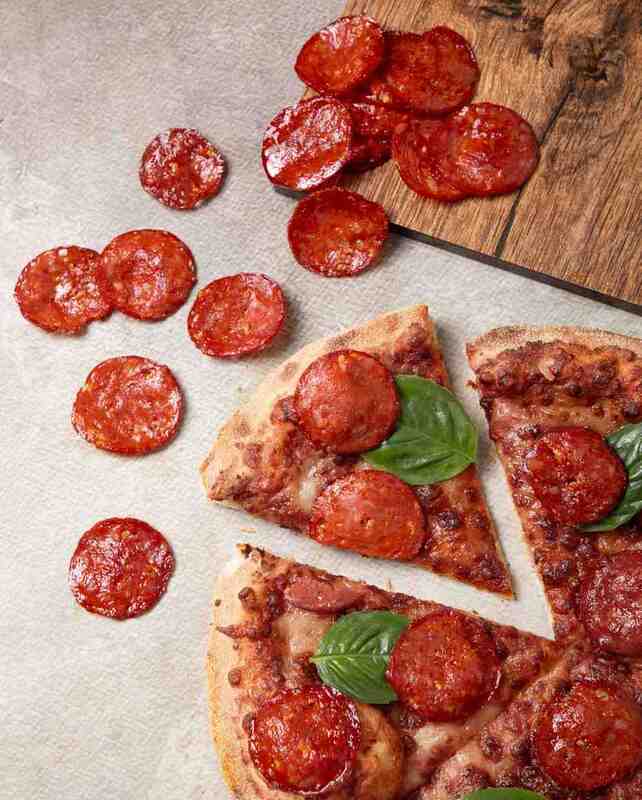 Chicken Smoked Pepperoni 500 Gms - Slice Of Pink