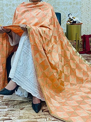 Chinon Single Tone Shaded Jaal Phulkari Dupatta - 2