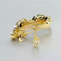 Classic Pearl Bow Barrette