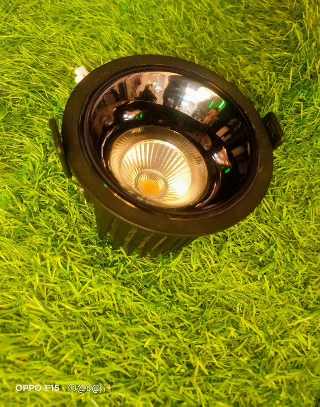 LED AC COB Down light - 6W Prime (NW) Black Body with Black Reflector