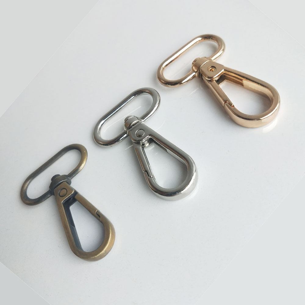 D Ring Clasp Oval Antique Bronze 32 mm D Ring Clasp Oval Antique Bronze 32 mm