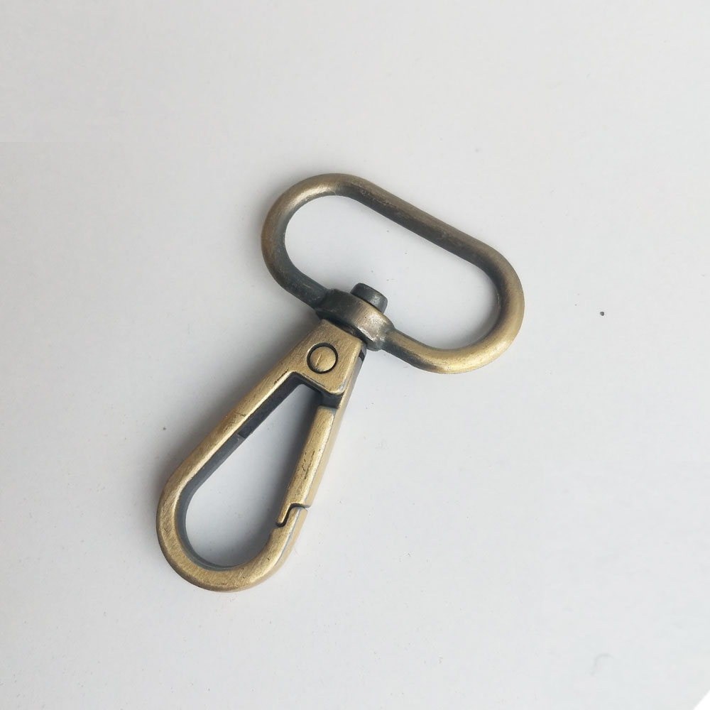 D Ring Clasp Oval Antique Bronze 32 mm D Ring Clasp Oval Antique Bronze 32 mm