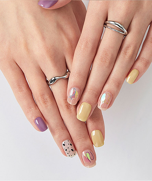 DASHING DIVA GLAZE Identity